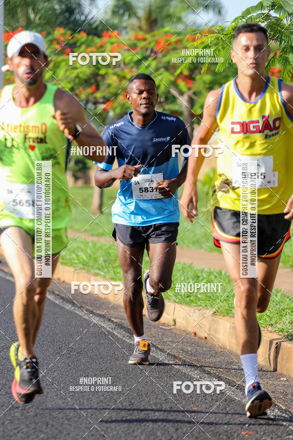 Buy your photos of the event11 Corrida Dahma on Fotop