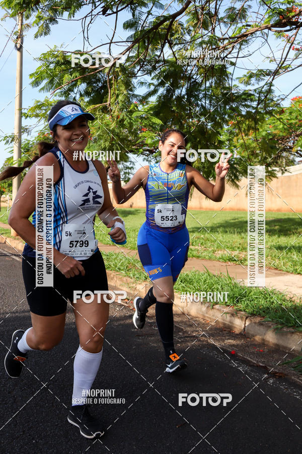 Buy your photos of the event11 Corrida Dahma on Fotop