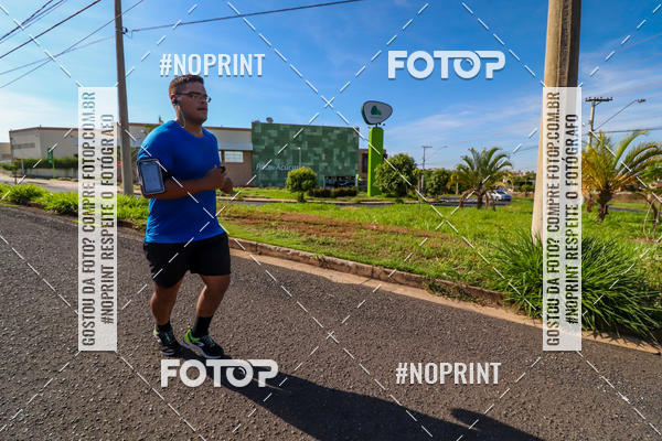 Buy your photos of the event11� Corrida Dahma on Fotop