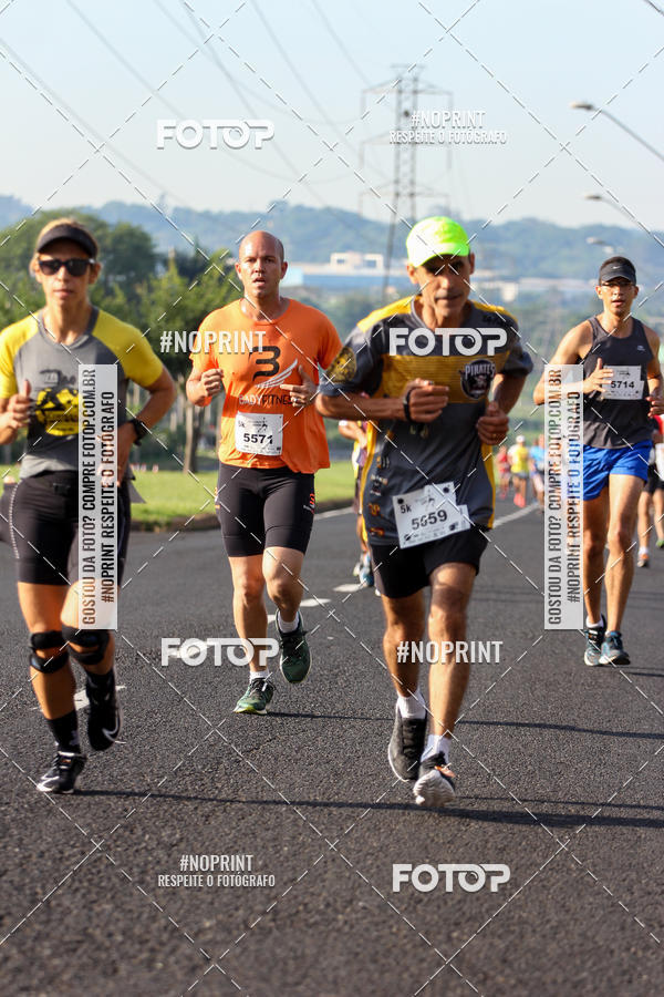 Buy your photos of the event11 Corrida Dahma on Fotop