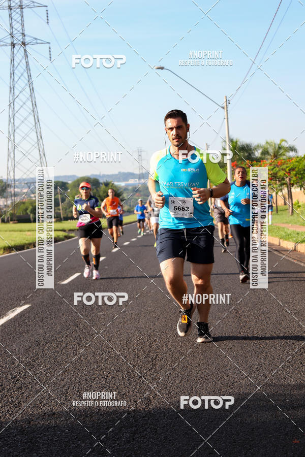 Buy your photos of the event11� Corrida Dahma on Fotop