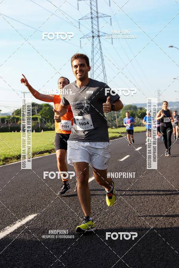 Buy your photos of the event11� Corrida Dahma on Fotop