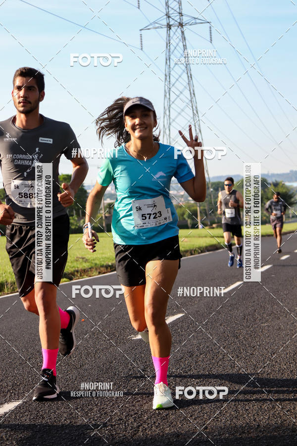 Buy your photos of the event11 Corrida Dahma on Fotop