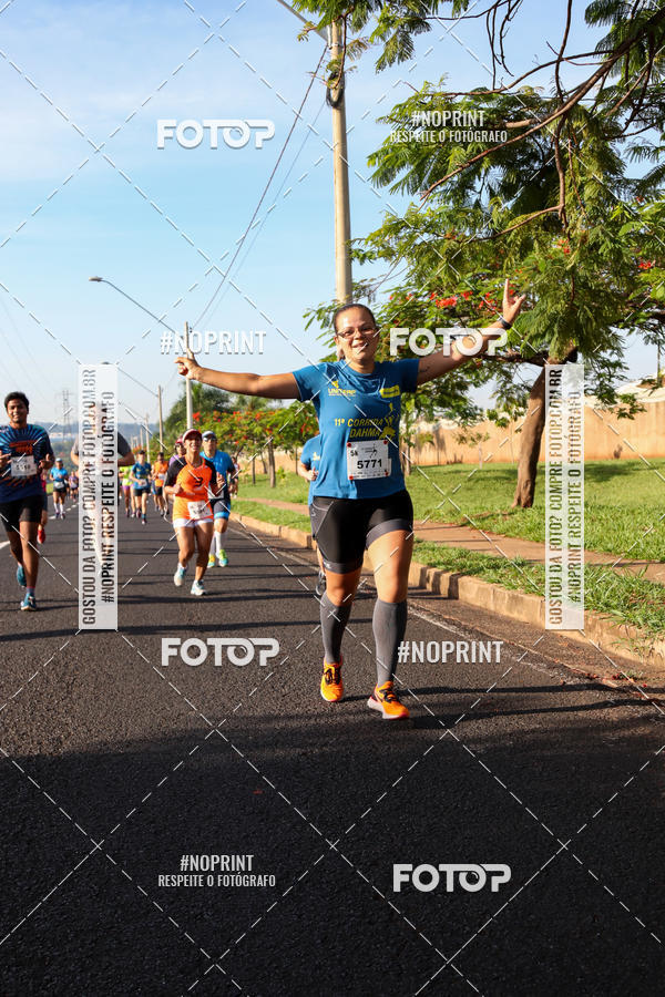 Buy your photos of the event11� Corrida Dahma on Fotop