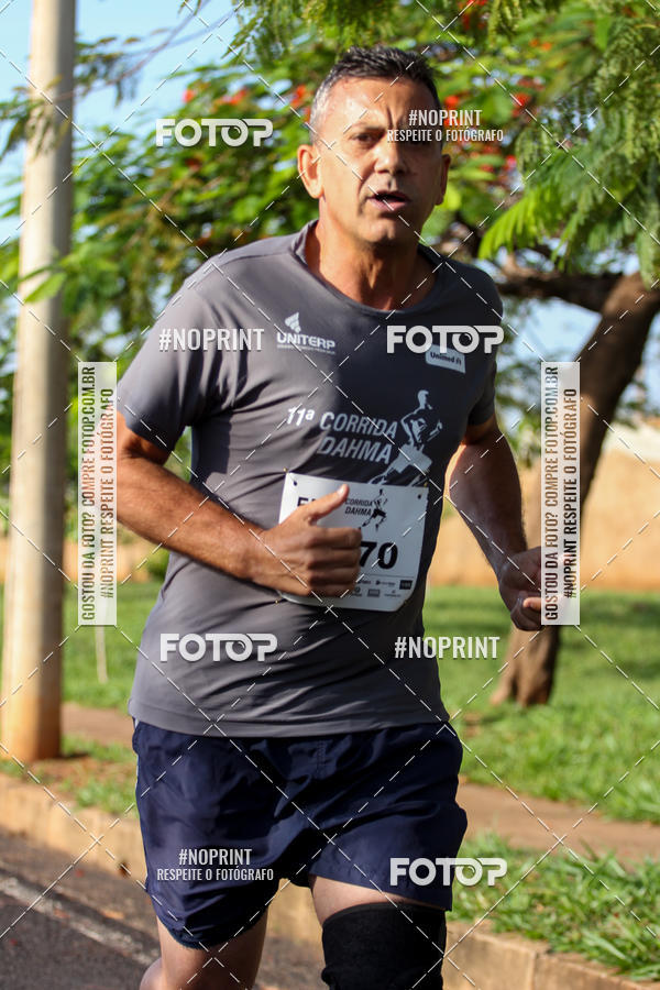 Buy your photos of the event11� Corrida Dahma on Fotop