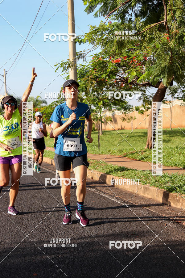 Buy your photos of the event11� Corrida Dahma on Fotop