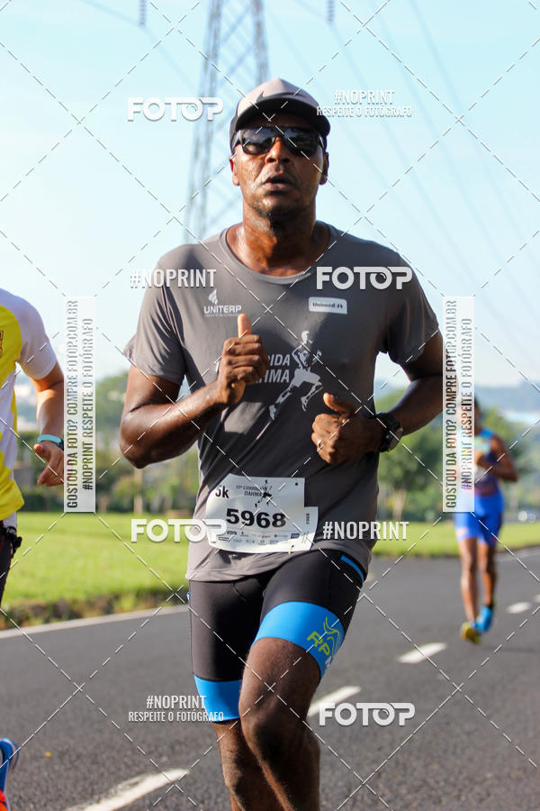 Buy your photos of the event11� Corrida Dahma on Fotop