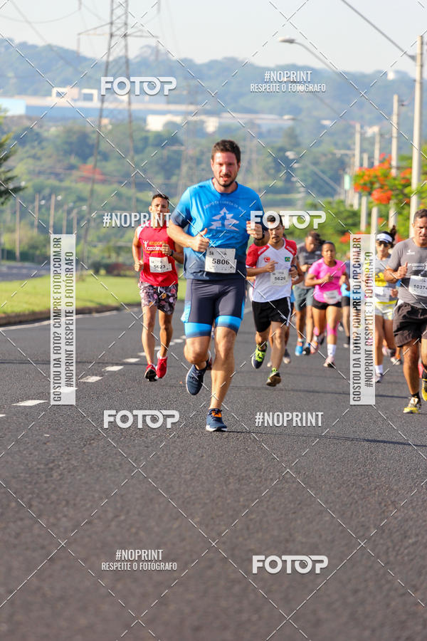 Buy your photos of the event11� Corrida Dahma on Fotop