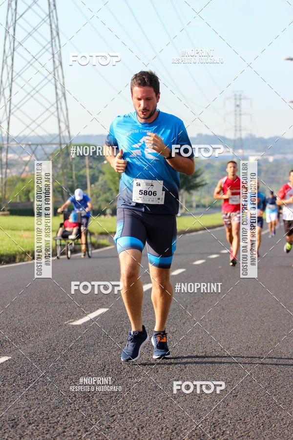 Buy your photos of the event11� Corrida Dahma on Fotop