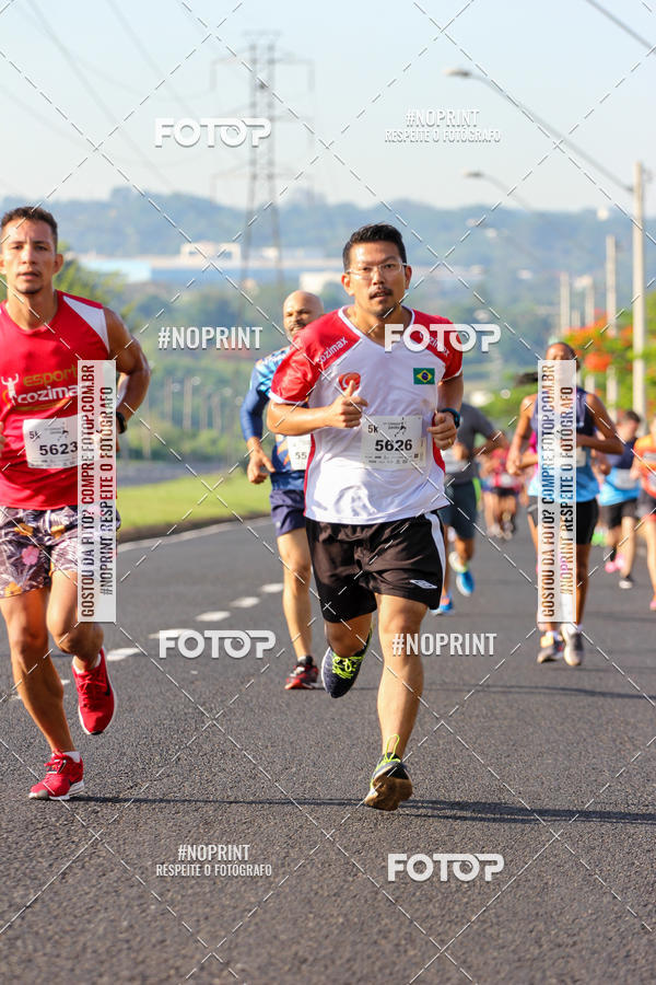 Buy your photos of the event11� Corrida Dahma on Fotop