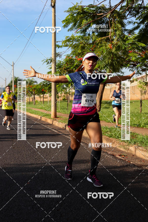 Buy your photos of the event11� Corrida Dahma on Fotop