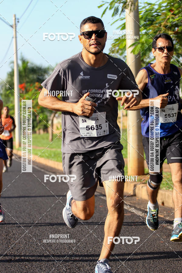 Buy your photos of the event11� Corrida Dahma on Fotop