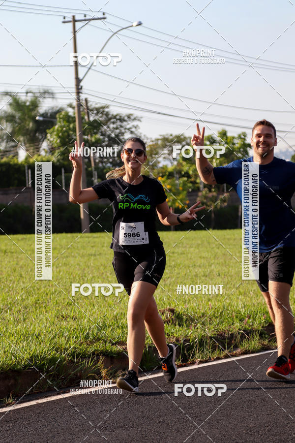Buy your photos of the event11� Corrida Dahma on Fotop