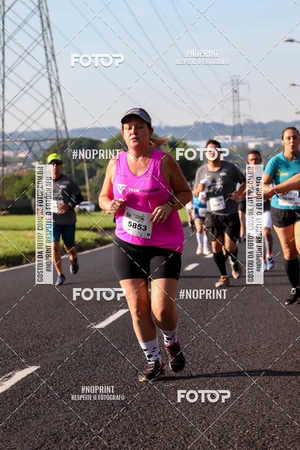 Buy your photos of the event11� Corrida Dahma on Fotop