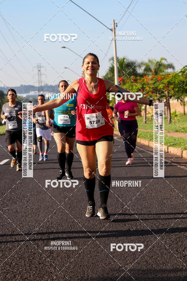 Buy your photos of the event11� Corrida Dahma on Fotop