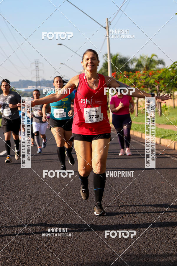 Buy your photos of the event11� Corrida Dahma on Fotop