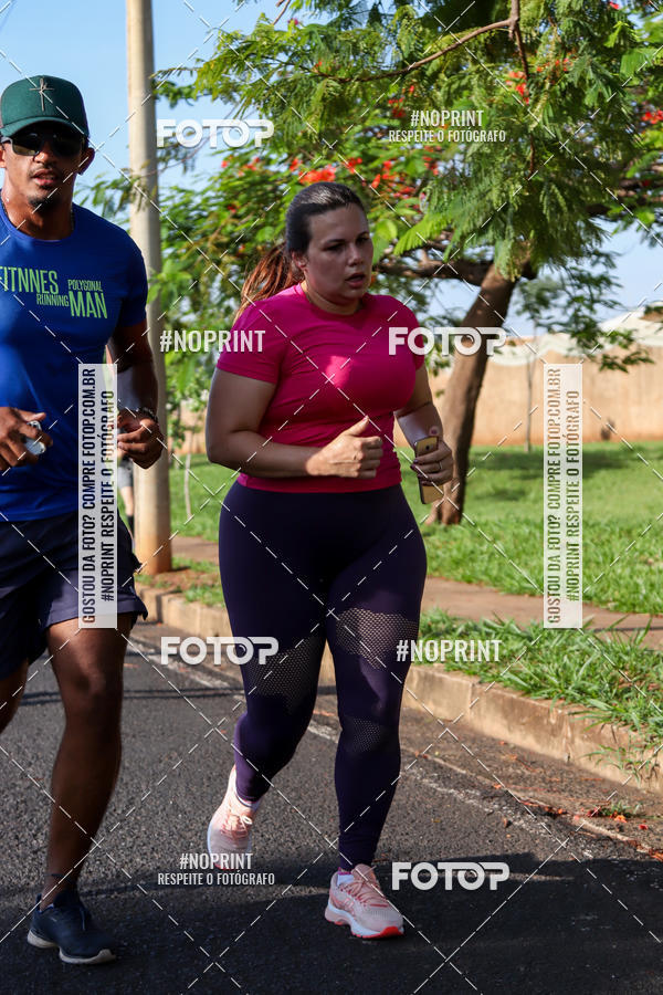 Buy your photos of the event11� Corrida Dahma on Fotop