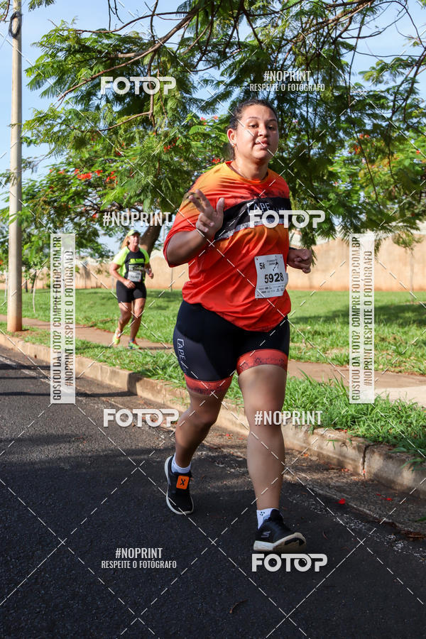 Buy your photos of the event11� Corrida Dahma on Fotop