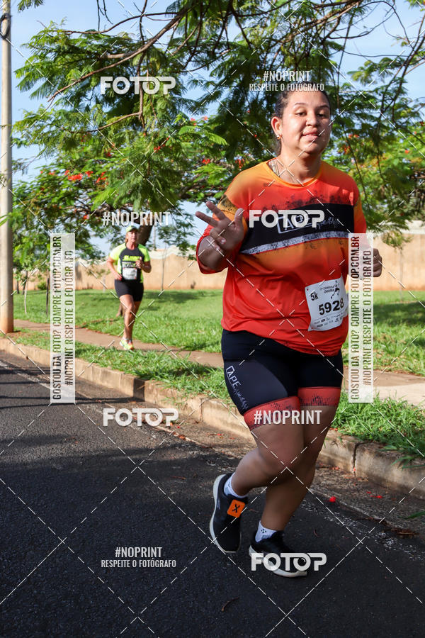 Buy your photos of the event11� Corrida Dahma on Fotop