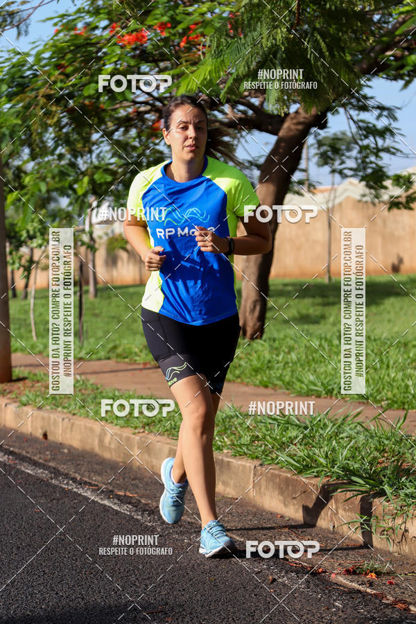 Buy your photos of the event11� Corrida Dahma on Fotop