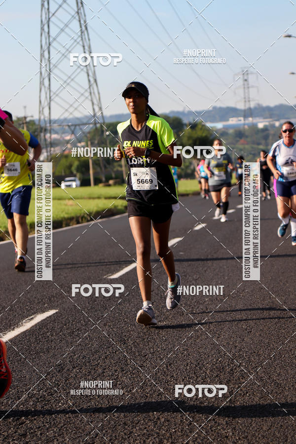 Buy your photos of the event11� Corrida Dahma on Fotop