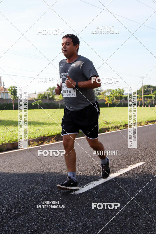 Buy your photos of the event11� Corrida Dahma on Fotop