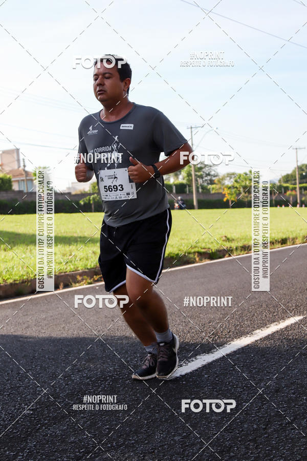 Buy your photos of the event11� Corrida Dahma on Fotop