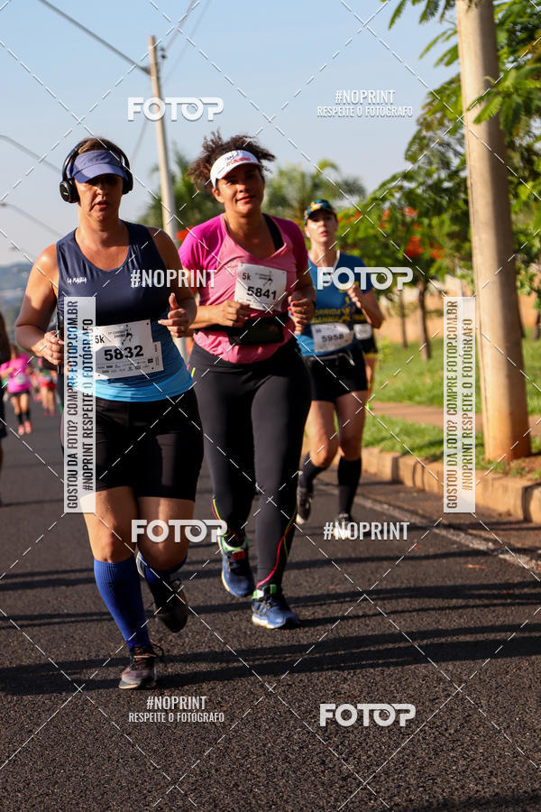 Buy your photos of the event11� Corrida Dahma on Fotop