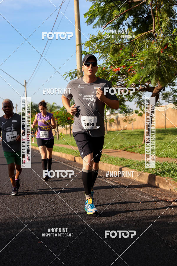 Buy your photos of the event11� Corrida Dahma on Fotop