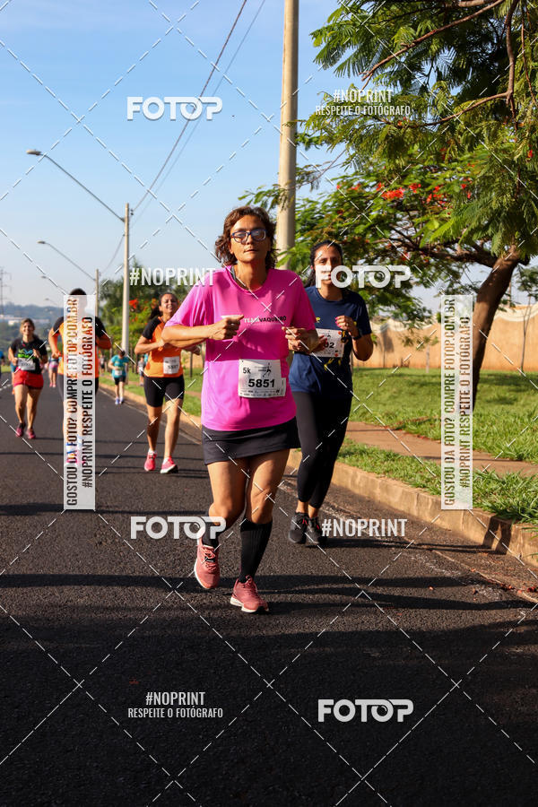 Buy your photos of the event11� Corrida Dahma on Fotop