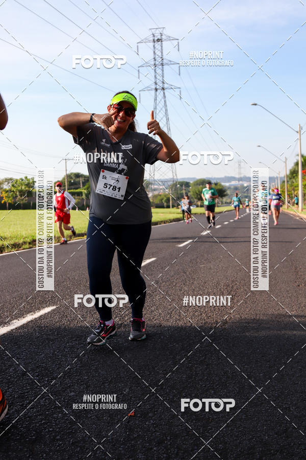 Buy your photos of the event11� Corrida Dahma on Fotop