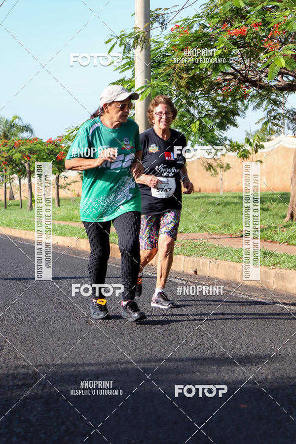 Buy your photos of the event11� Corrida Dahma on Fotop