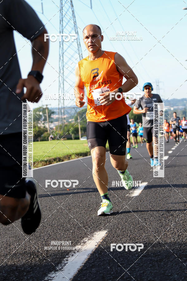 Buy your photos of the event11� Corrida Dahma on Fotop