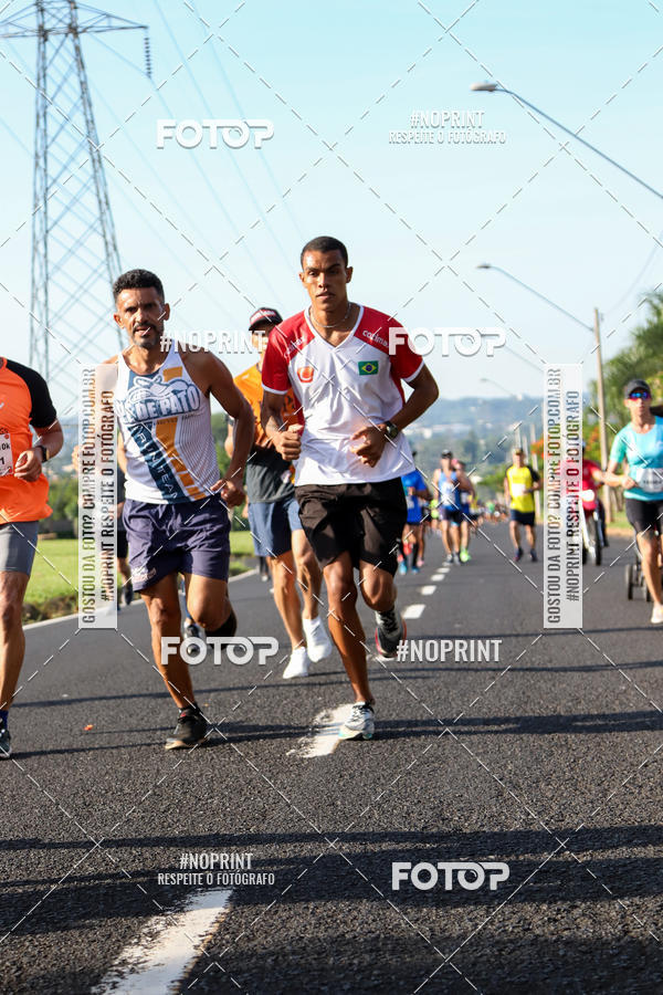 Buy your photos of the event11� Corrida Dahma on Fotop