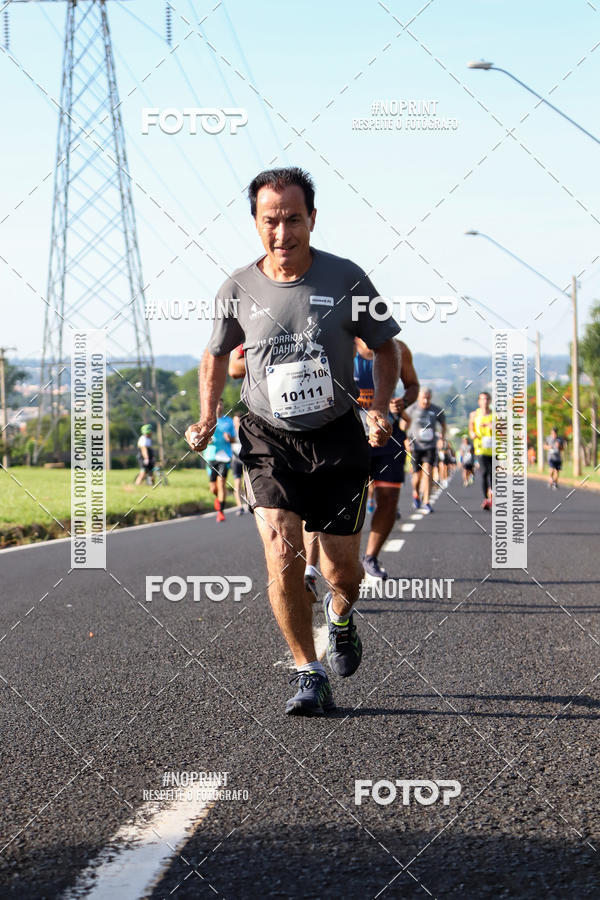 Buy your photos of the event11� Corrida Dahma on Fotop
