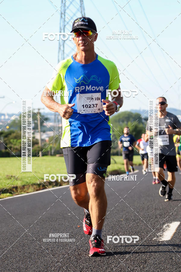 Buy your photos of the event11� Corrida Dahma on Fotop