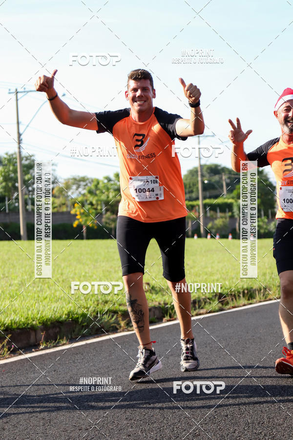 Buy your photos of the event11� Corrida Dahma on Fotop