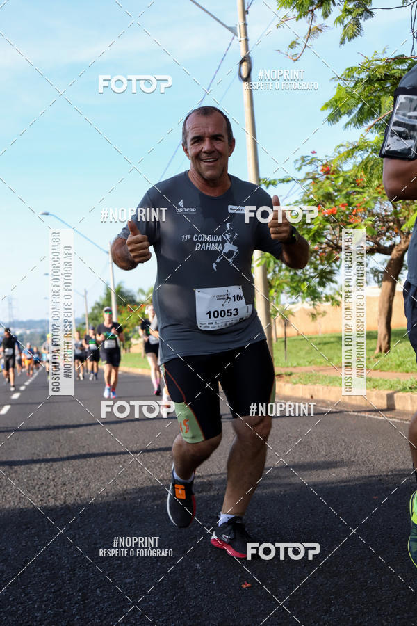 Buy your photos of the event11� Corrida Dahma on Fotop