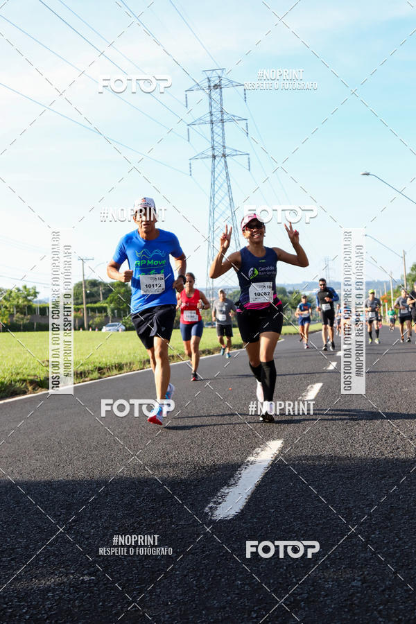 Buy your photos of the event11� Corrida Dahma on Fotop