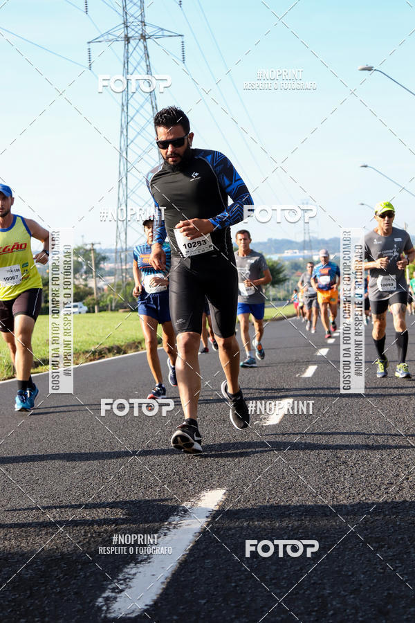 Buy your photos of the event11� Corrida Dahma on Fotop