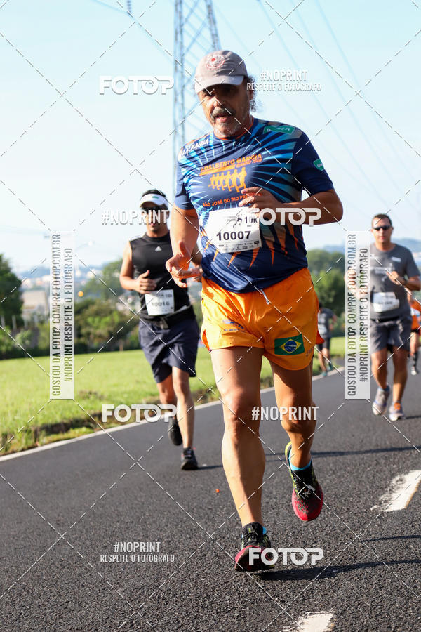 Buy your photos of the event11� Corrida Dahma on Fotop