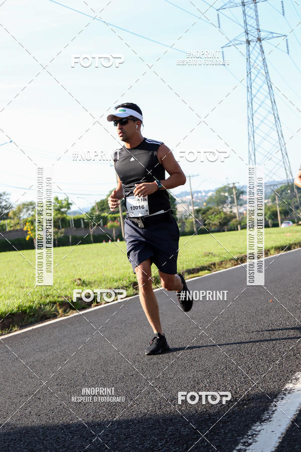 Buy your photos of the event11� Corrida Dahma on Fotop