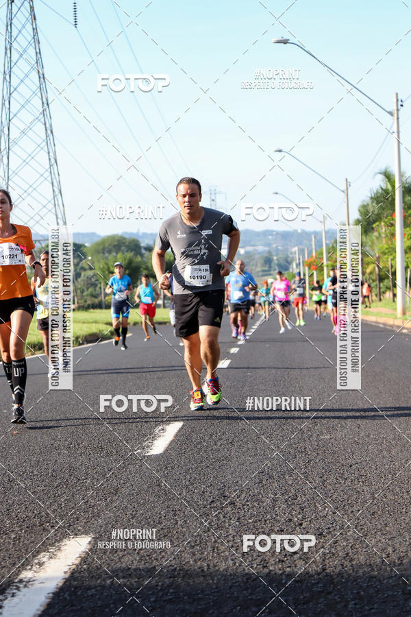 Buy your photos of the event11� Corrida Dahma on Fotop