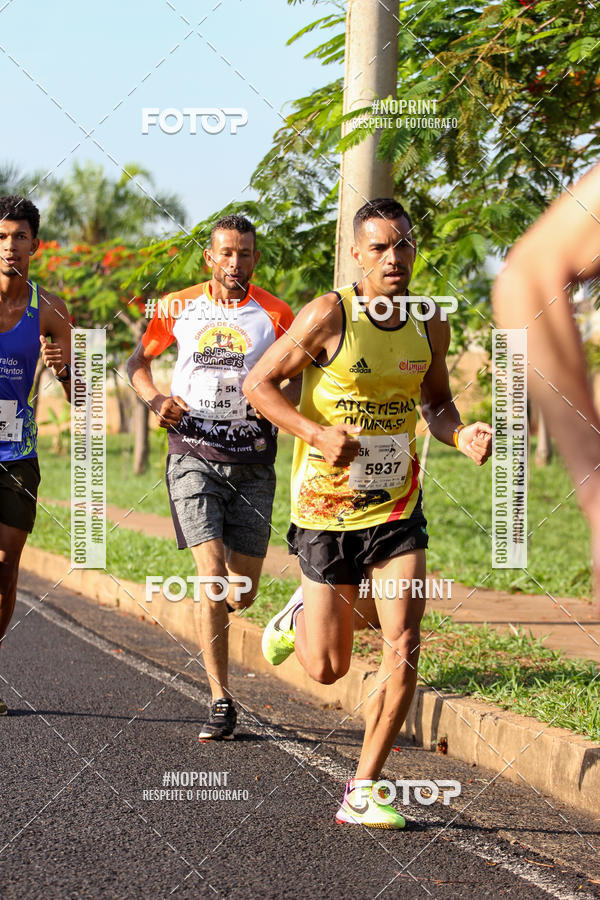 Buy your photos of the event11 Corrida Dahma on Fotop