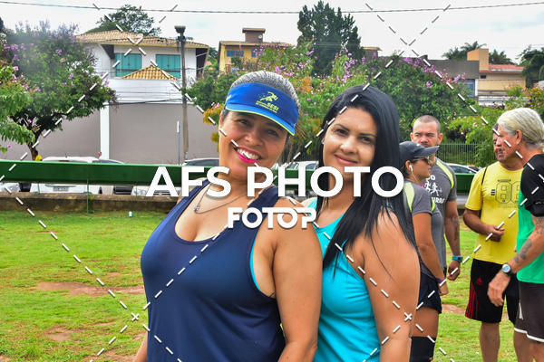 Compra tus fotos del eventoCorre quem quer, caminha quem quiser - Treino Harley Runners En Fotop