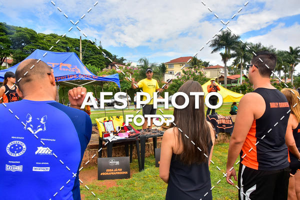 Compra tus fotos del eventoCorre quem quer, caminha quem quiser - Treino Harley Runners En Fotop