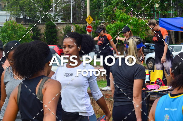 Buy your photos of the eventCorre quem quer, caminha quem quiser - Treino Harley Runners on Fotop
