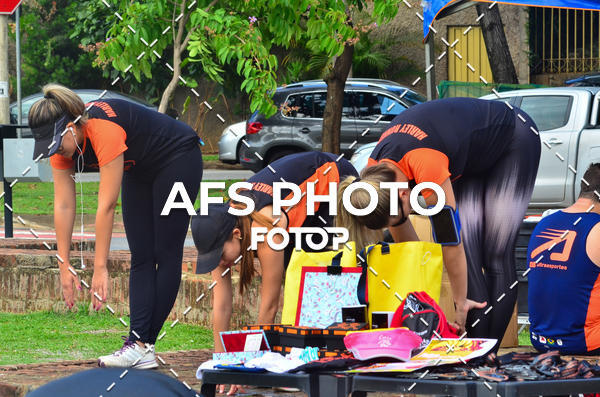 Buy your photos of the eventCorre quem quer, caminha quem quiser - Treino Harley Runners on Fotop