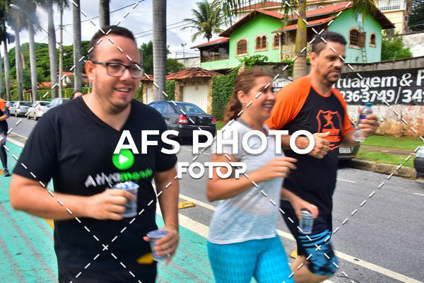 Compre suas fotos do eventoCorre quem quer, caminha quem quiser - Treino Harley Runners no Fotop