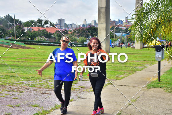 Compre suas fotos do eventoCorre quem quer, caminha quem quiser - Treino Harley Runners no Fotop